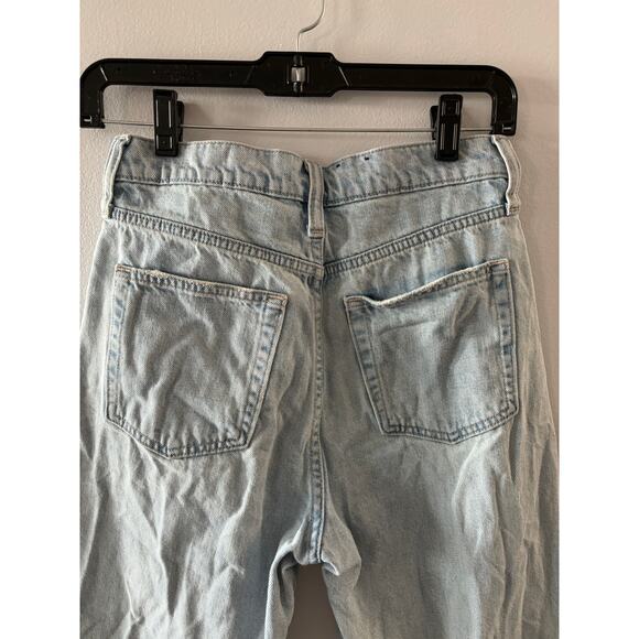 Gap Jeans Women's 25 0 Mom Jean High Rise Light Wash Denim - Picture 4 of 6